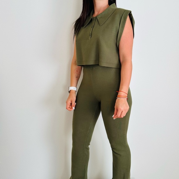 Bar lll X Sofia Richie 2 pieces set polo crop shirt and pull on pants - Picture 2 of 10